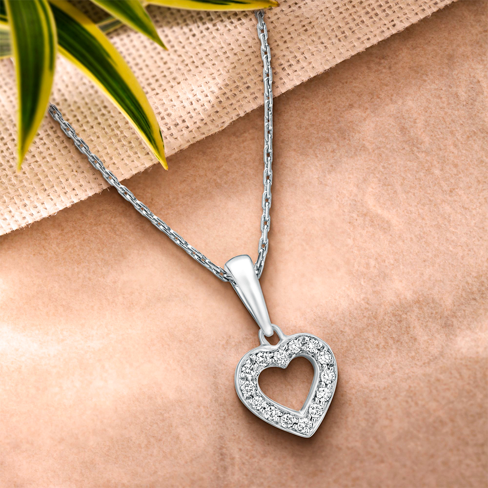 Diamond heart pendant, timeless elegance