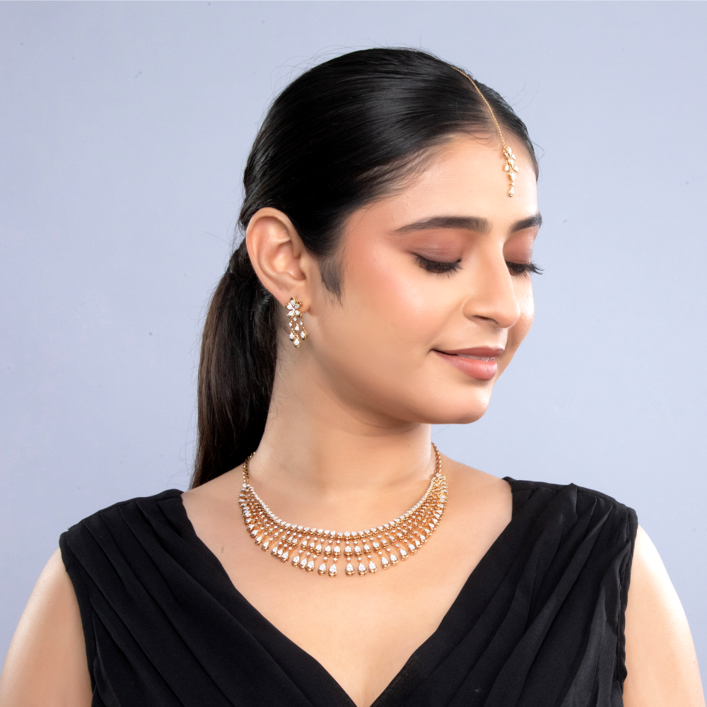 Sparkle that completes your moment